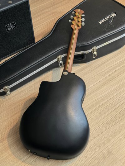 Ovation Collectors 1996