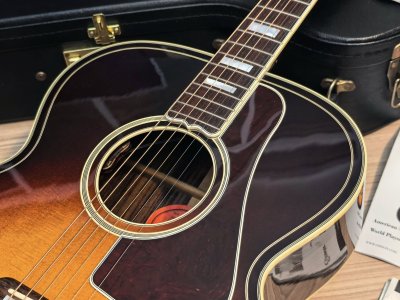 Gibson SJ-200 Western Classic Custom Shop