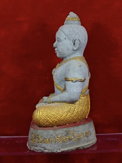กุมารทองสมบัติ​ หลวงพ่อพูล วัดไผ่​ล้อม​ รุ่น 2 พ.ศ.2546 (เนื้อดินปฐวี​เจ็ดป่าช้า)