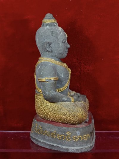 กุมารทองสมบัติ​ หลวงพ่อพูล วัดไผ่​ล้อม​ รุ่น 2 พ.ศ.2546 (เนื้อดินปฐวี​เจ็ดป่าช้า)