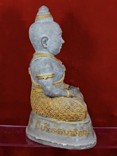 กุมารทองสมบัติ​ หลวงพ่อพูล วัดไผ่​ล้อม​ รุ่น 1 พ.ศ.2541 (เนื้อดินปฐวี​เจ็ดป่าช้า) ตัก5นิ้ว