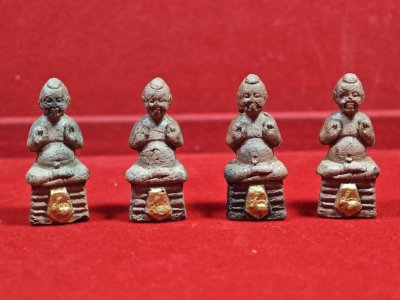 กุมารทอง รุ่น สมบูรณ์​ทรัพย์ หลวงพ่อแย้ม วัดสามง่าม จ.นครปฐม​ ขนาดพหพา (ตัวแท้ตัวจริง) ปี57