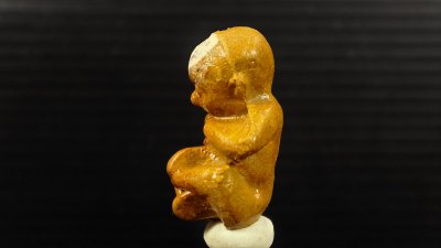 ลูกกรอกอิทธิฤทธิ์รุ่นรวยอย่างแรง หลวงพ่อกอย วัดเขาดินใต้ พ.ศ.2553