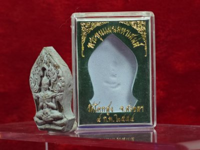 ขุนแผนหลังกุมารทอง วัดโคกสูง อำเภอหาดใหญ่ จังหวัดสงขลา พ.ศ.2554 (ผงพรายธูปเกสร)