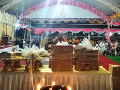 สมเด็จผงพราย 108 ป่าช้า วัดคูหาใน รุ่นแรก มวรสารพระผงปาฏิหาริย์ พ่อท่านฮก วัดท่าข้าม รุ่น 1 สมเด็จผงพราย 108 ป่าช้า วัดคูหาใน รุ่นแรก มวรสารพระผงปาฏิหาริย์ พ่อท่านฮก วัดท่าข้าม รุ่น 1