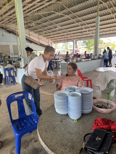 พระสมเด็จไพ่​ตองแจกแม่ครัว/กรรมการ/คนทำพุ่ม​ รุ่น กฐิน​บุญ​ใหญ่​ 67 พ่อท่านมหานิ​มิตร​ สำนักสงฆ์​ศาลา​เคียน​ตู​ชัย (กรรมการสร้าง 310องค์) ฝังตะกรุดเงิน