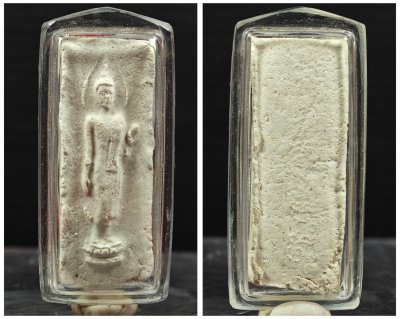 พระผงกระดูก​ผี​หลวงพ่อฮก วัดท่าข้าม รุ่นแรก พ.ศ.2509 เนื้อหนึบนุ่มแน่นฉ่ำและมีเม็ดมวลสารดำแดงครบตามสูตรเนื้อมาตรฐาน​เบสิกที่แท้และดูง่ายที่สุด