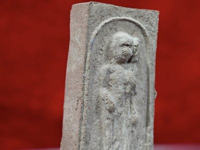 พระสีวลี พ่อท่านผล วัดห้วยเงาะ รุ่นแรก พ.ศ.2551