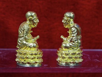 หลวงปู่ทวดรูปหล่ออุดกริ่ง ญสส ทรงเจริญพระชันษา ครบ 100 ปี สมเด็จพระญานสังวร (สมเด็จพระสังฆราช​) เนื้อทองระฆัง มีโค้ด มีกริ่ง มีหมายเลข วัดบวรนิเวศวิหาร ปี2556