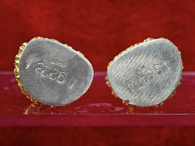 หลวงปู่ทวดรูปหล่ออุดกริ่ง ญสส ทรงเจริญพระชันษา ครบ 100 ปี สมเด็จพระญานสังวร (สมเด็จพระสังฆราช​) เนื้อทองระฆัง มีโค้ด มีกริ่ง มีหมายเลข วัดบวรนิเวศวิหาร ปี2556