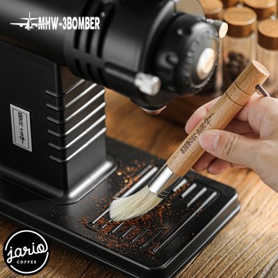 MHW-3BOMBER Barista Wings Cylindrical Brush แปรงปัดผงกาแฟ ด้ามจับไม้ แปรงกาแฟ