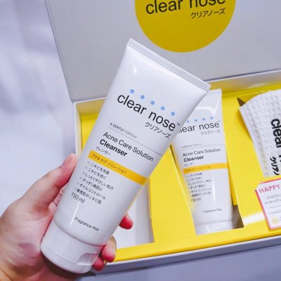 โฟม Clear nose แอคเน่ แคร์ คลีนเซอร์  150 ml (1หลอด)