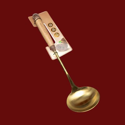 กระบวยทอง ด้ามไม้ CT1491