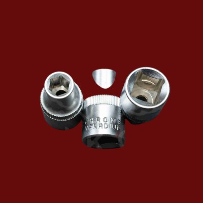 ลูกบล็อกสั้นไรโน่ SK09 RHINO