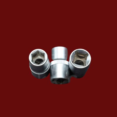 ลูกบล็อกสั้นไรโน่ SK13 RHINO