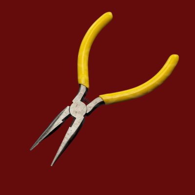 คีมขาเหลือง 5″ปากแหลมฟัน