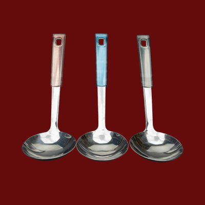 กระบวย เหลี่ยมสี