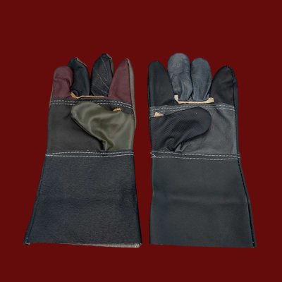 ถุงมือหนังยาว