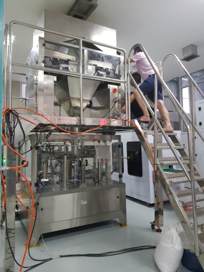 เครื่องแพ็คข้าว