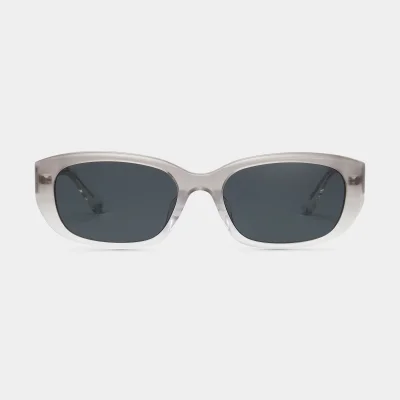 กรอบแว่นตากันแดด Bolon รุ่น BL3120C11
