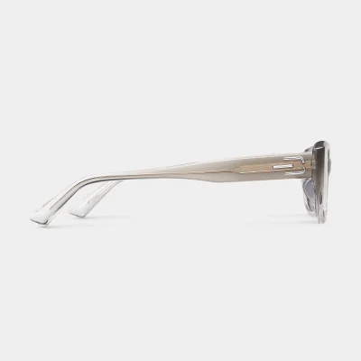 กรอบแว่นตากันแดด Bolon รุ่น BL3120C11