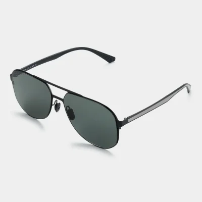 กรอบแว่นตากันแดด Bolon รุ่น BL8118C10