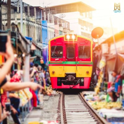 Damneon Saduak Floating Market Long tail Boat & Risky Train Market