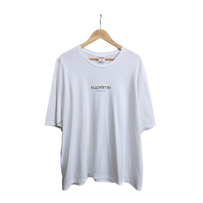 SUPREME CLASSIC LOGO TEE WHITE SS22 [2XL]