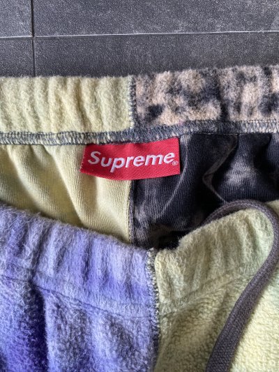 SUPREME PATCHWORK TIE DYE SS19 SWEATPANTS