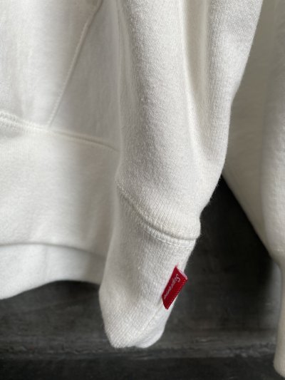SUPREME WHITE BOX LOGO HOODED SWEATSHIRT FW23
