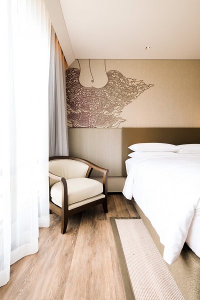 กระเบื้องยางปูพื้นห้องนอนโรงแรมสวยงามราคาถูก