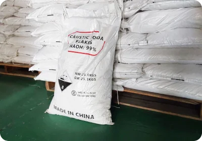 Caustic Soda Flakes (NaOH)