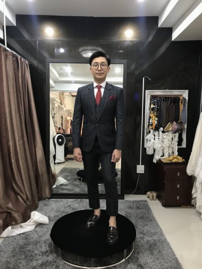 Suit Customer 