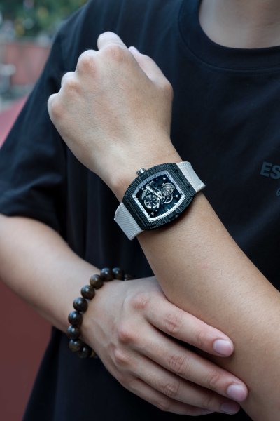 Razorline Tourbillon (Alpine White)
