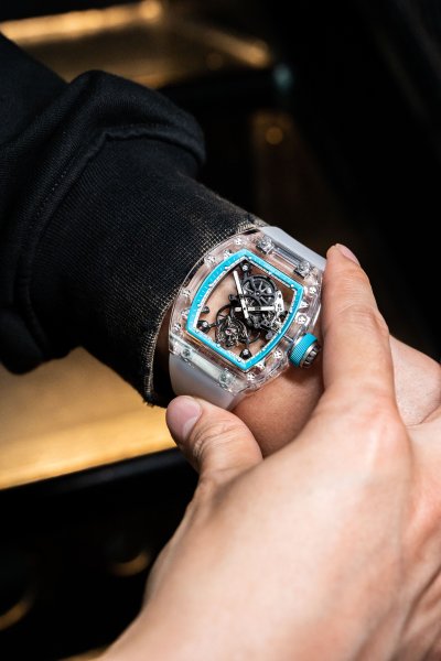 Exquisite Tourbillon (Polar Blue)