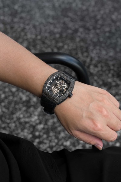 Razorline Tourbillon (Abyss Black)