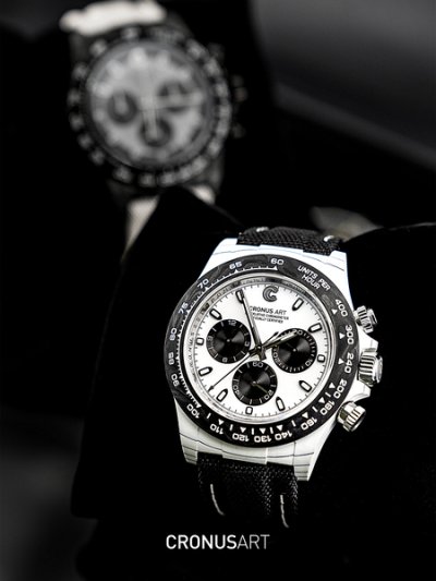 Chrono Racing Daytona (White Carbon Fiber Panda)