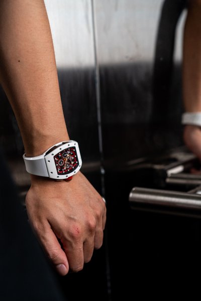 Runway (Fire red)