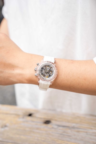 Chrono Legend (Mist White)