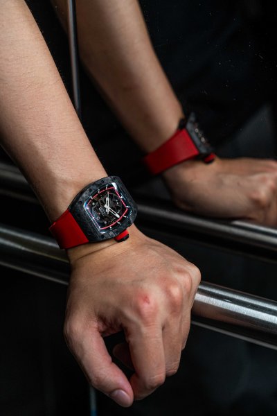 Gem Skull (Lava Red)