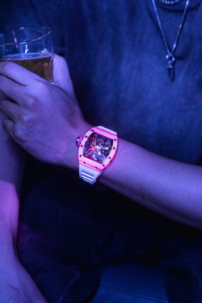 Assassin (Carbon Fiber Pink)