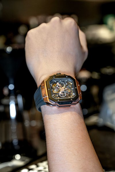 X Series - Challenger (Magic Gold)
