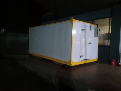 ห้องแช่แข็ง ขนาด  500 x 250 x 210 cm. อุณหภูมิ -18 องศา (มือสอง ประกอบใหม่ทั้งหมด)