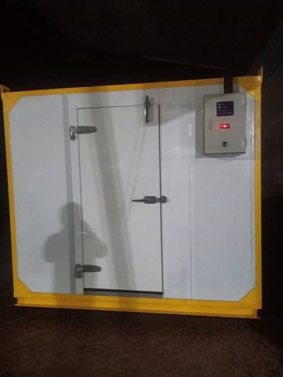 ห้องแช่แข็ง ขนาด  500 x 250 x 210 cm. อุณหภูมิ -18 องศา (มือสอง ประกอบใหม่ทั้งหมด)