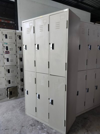 ตู้เหล็กล็อคเกอร์ 6 ช่อง (สีครีม) Lucky - มือสอง