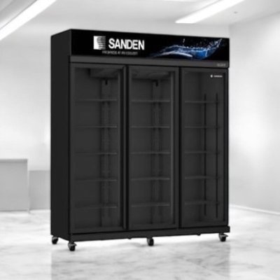 ตู้แช่ 3 ประตู ยี่ห้อ SANDEN รุ่น YPC-1650 (B) สีดำ ตู้แช่ 3 ประตู ยี่ห้อ SANDEN รุ่น YPC-1650 (B) สีดำ