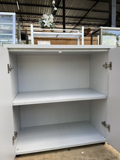 ตู้ไม้เก็บเอกสาร แบบ 2 บานเปิด (มือสอง)