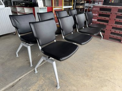 เก้าอี้พักคอย 4 ที่นั่งเบาะหนัง - มือสอง