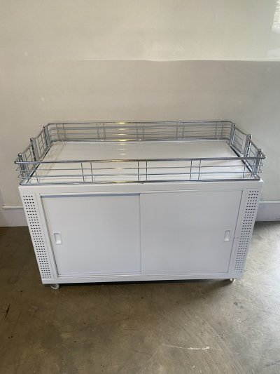 กระบะโปรโมชั่น โชว์สินค้า วัสดุเหล็ก แบบมีล้อเลื่อน รุ่นมาตรฐานซุปเปอร์มาร์เก็ต