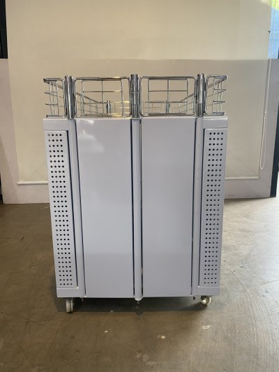 กระบะโปรโมชั่น โชว์สินค้า วัสดุเหล็ก แบบมีล้อเลื่อน รุ่นมาตรฐานซุปเปอร์มาร์เก็ต